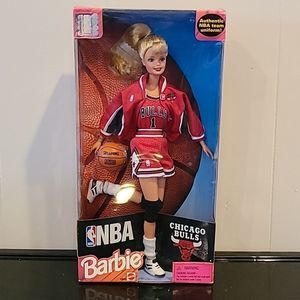 Barbie Chicago Bulls Barbie doll 1998 nwt nib vintage NBA collectors
